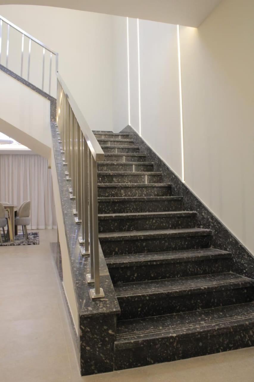 دوره التاج الوحيده فى المهندسين تحفه Apartment Cairo