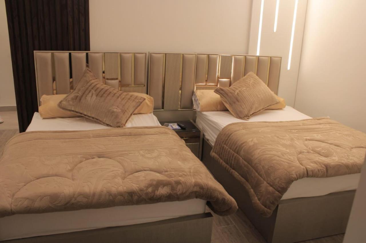 دوره التاج الوحيده فى المهندسين تحفه Apartment Cairo